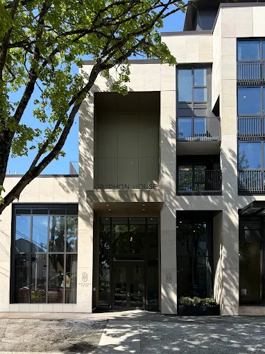 【台中場】Gryphon House 溫哥華西區精品豪宅 | 溫哥華投資說明會